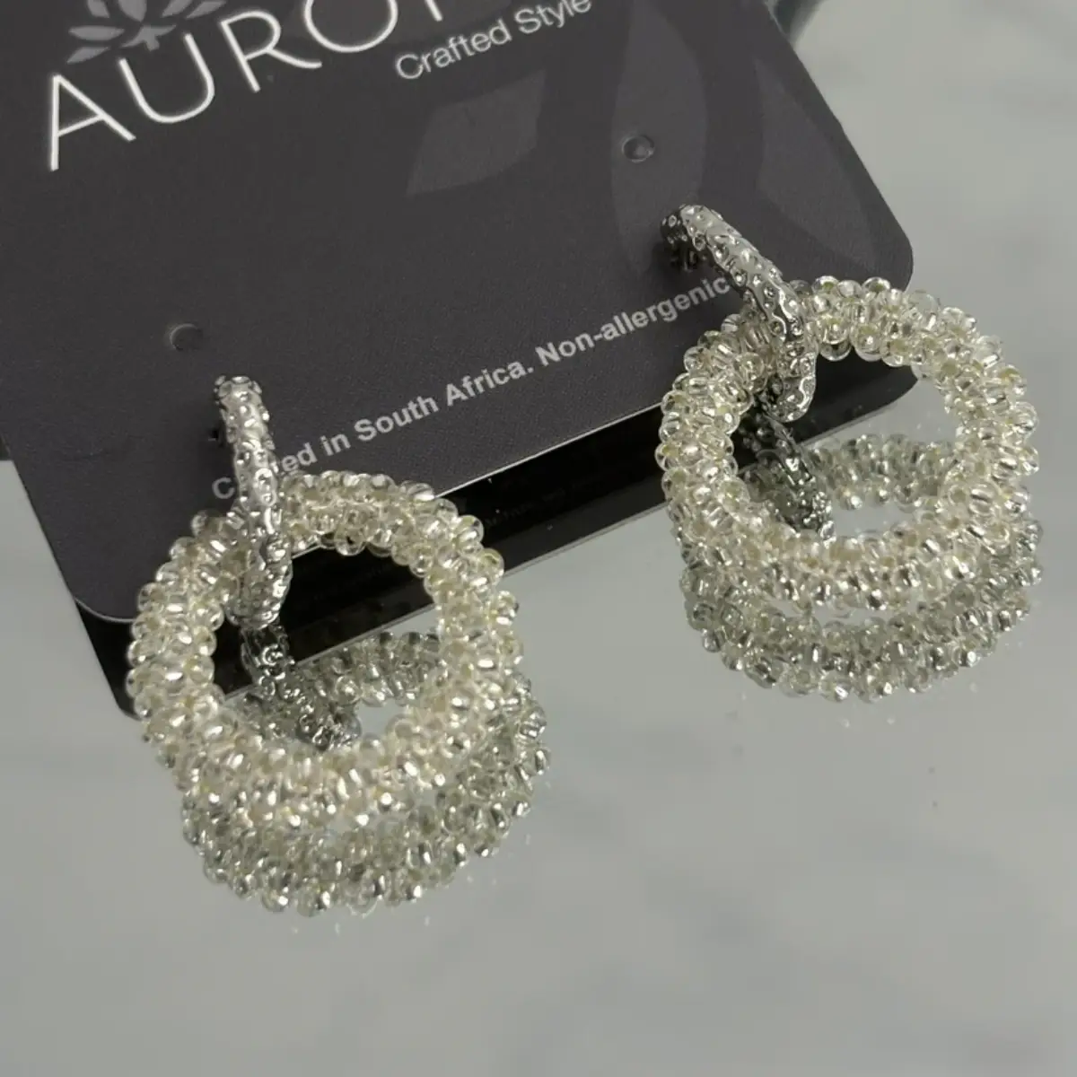 Princess Drop in Demure Silver (Silver)
