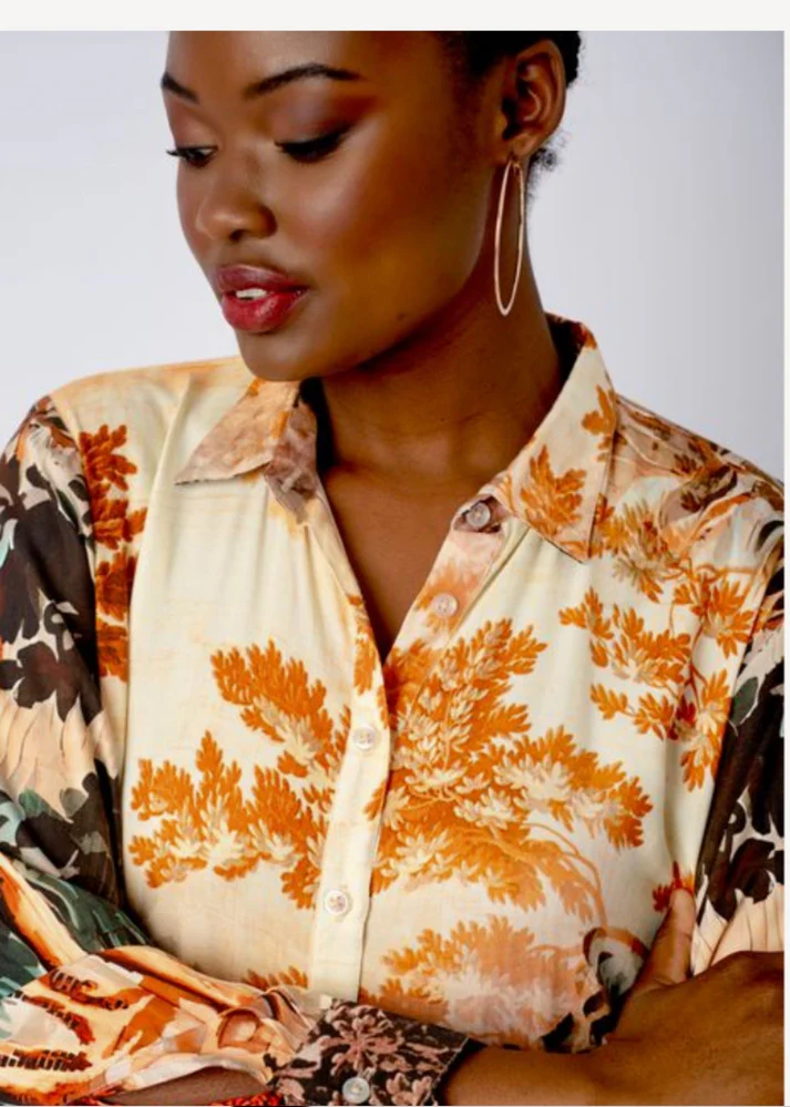 Lyra dress in Casablanca Print - Image 4