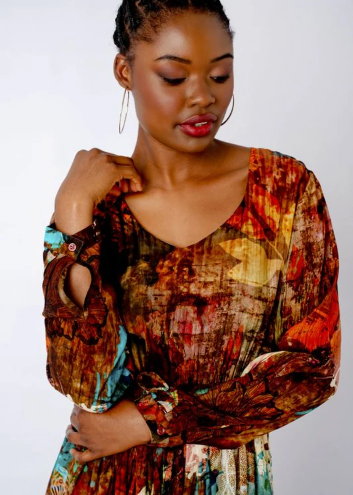 Saffaron Dress in Nutmeg Garden - Image 2